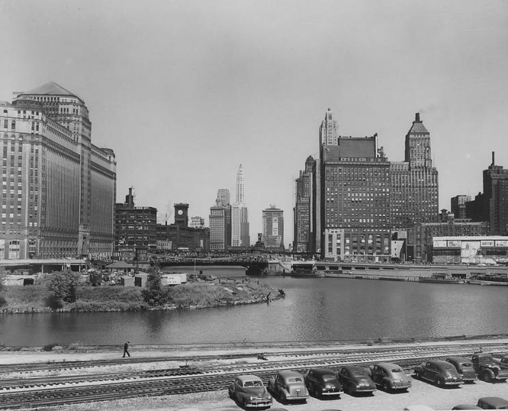 Attached Image: chicago-skyline-june-1947-chicago-and-north-western-historical-society.jpg