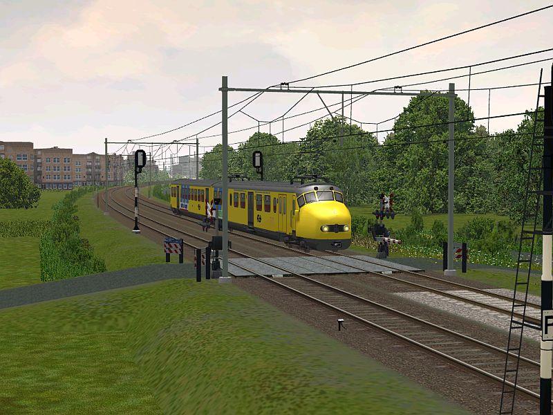 Attached Image: Dutch trains.jpg